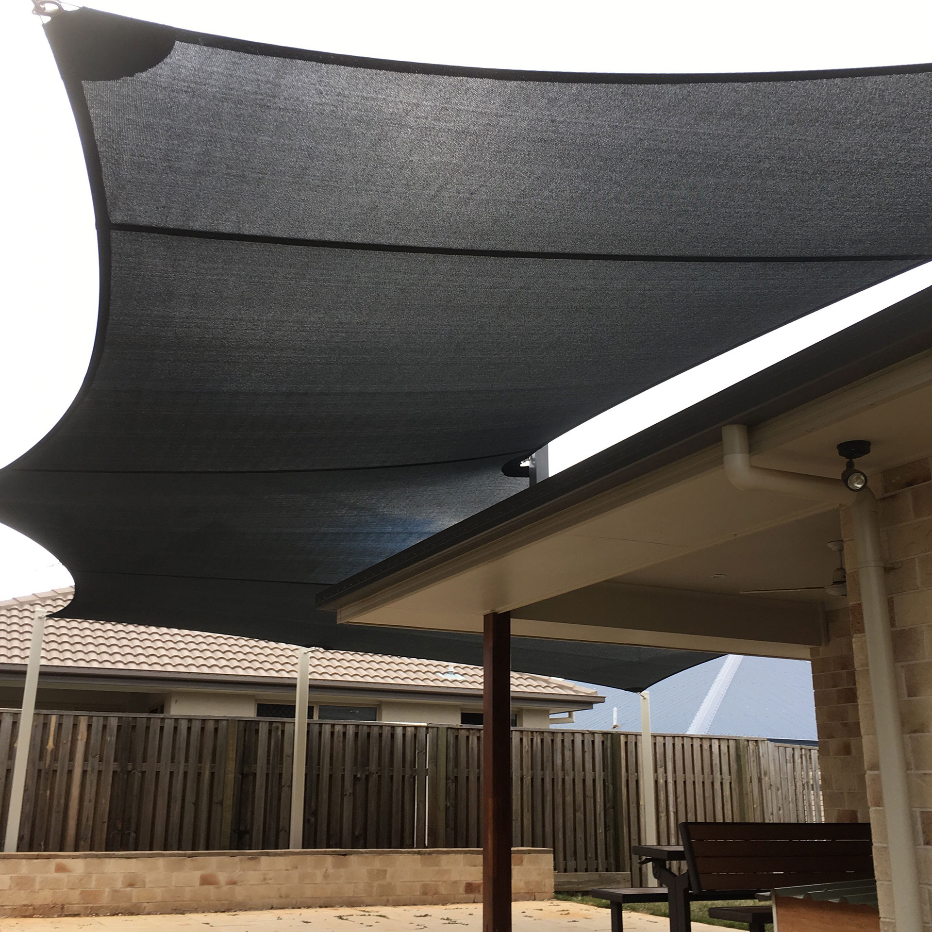 Alfresco-area-sails