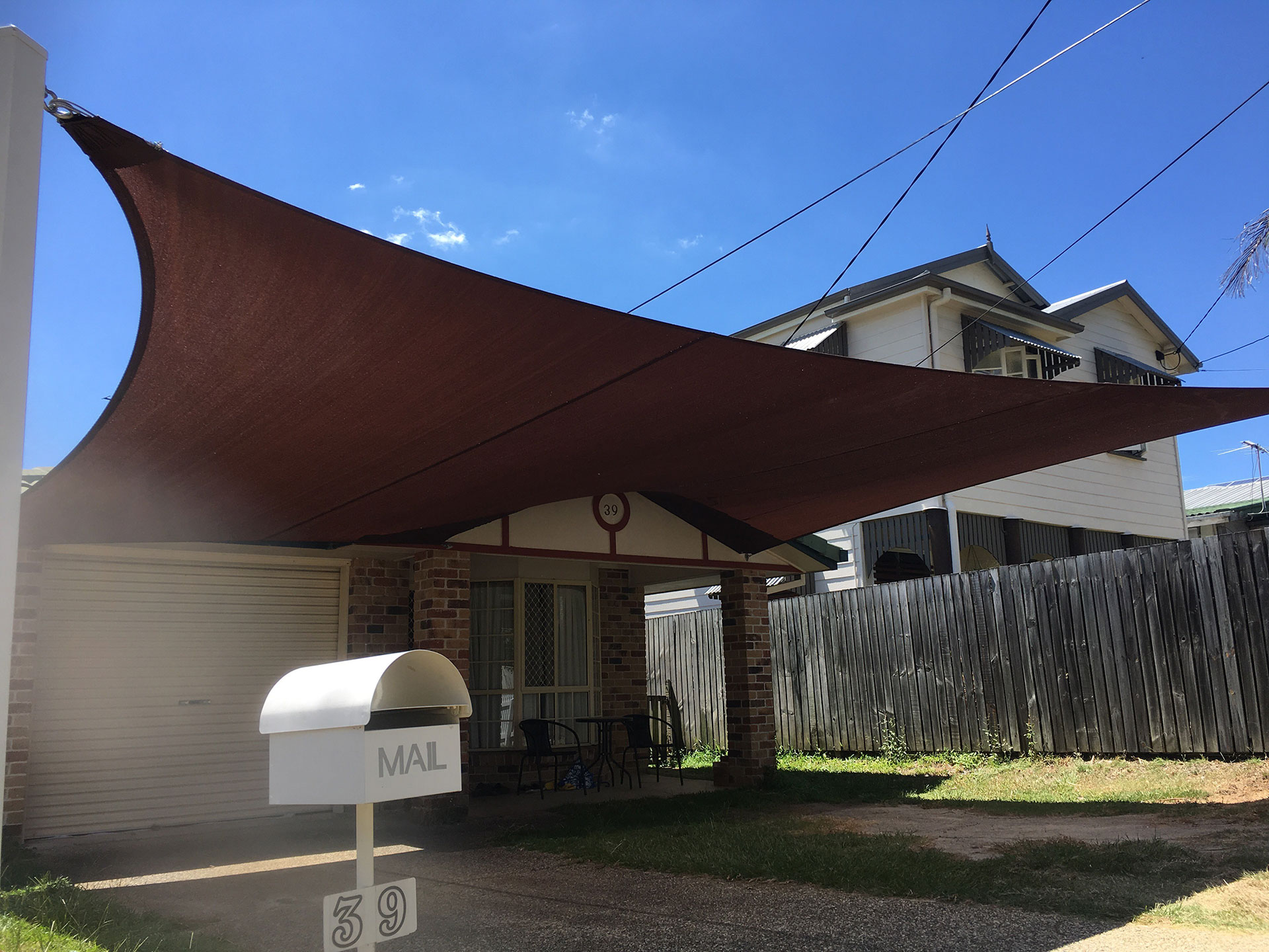 Chocolate-driveway-sail