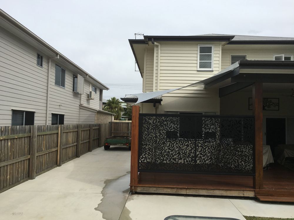 Deck shade sail