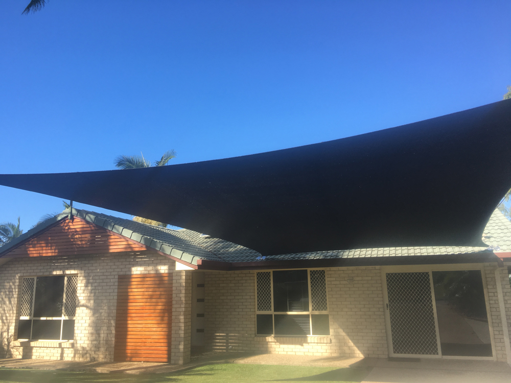 Driveway Shade sail (2)