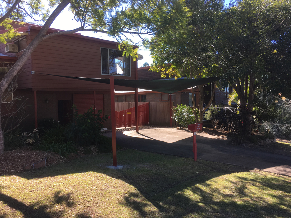 Driveway shade sail (4)