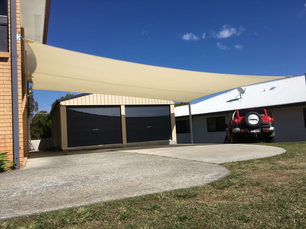 Driveway shade sail (5)