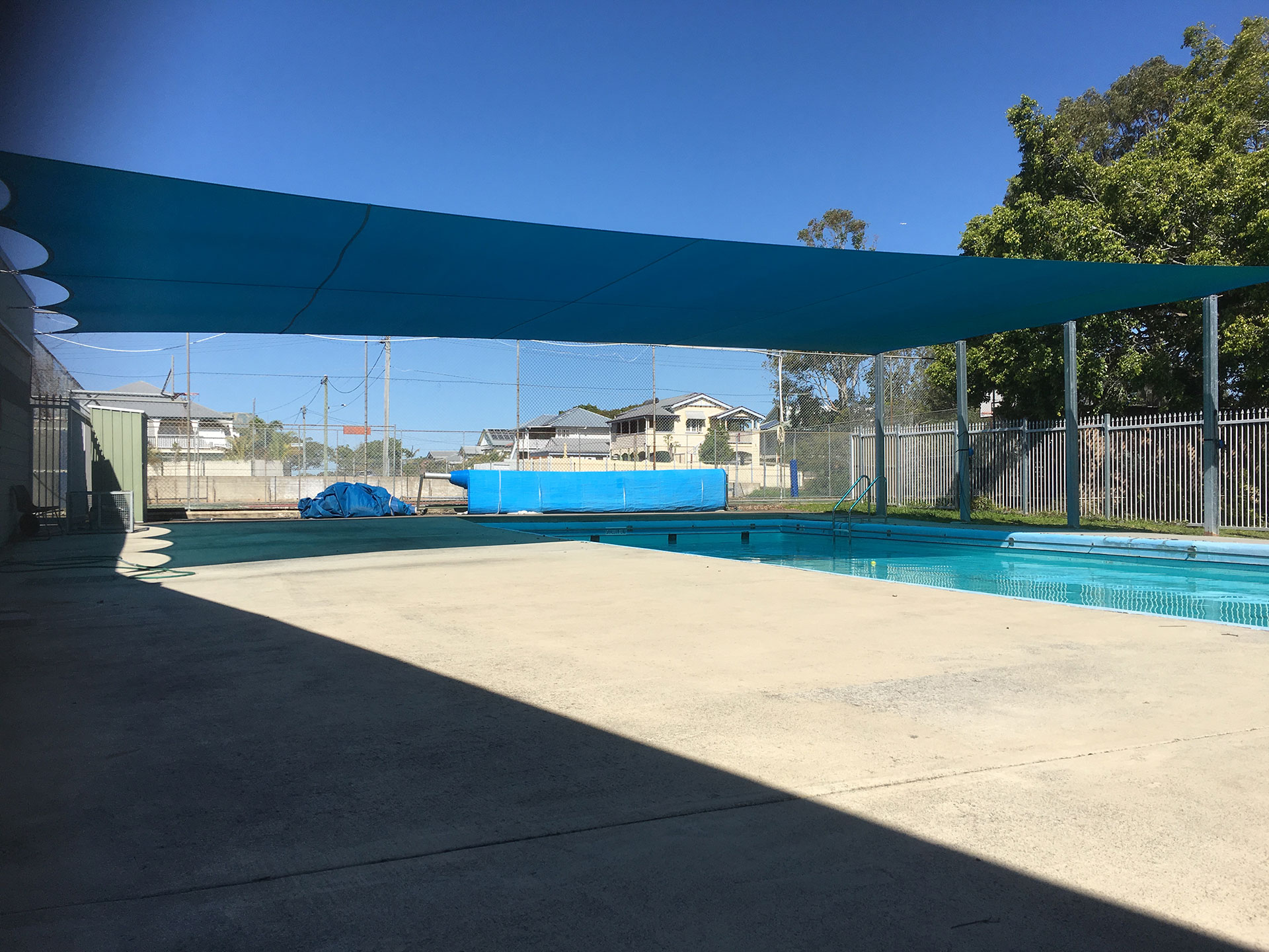 Shade-sail-over-pool