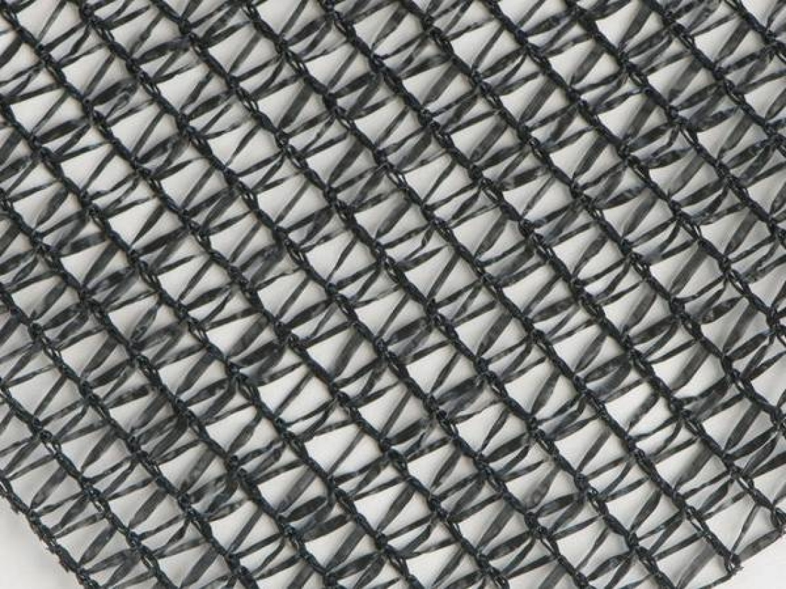 Brisbane shade and sails Which is better woven or knitted shade cloth